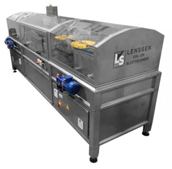 Universal cleaning machine UCM